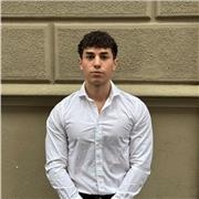 Studente College Americano con Diploma Americano impartisce lezioni di Inglese (sia in presenza che online) per studenti